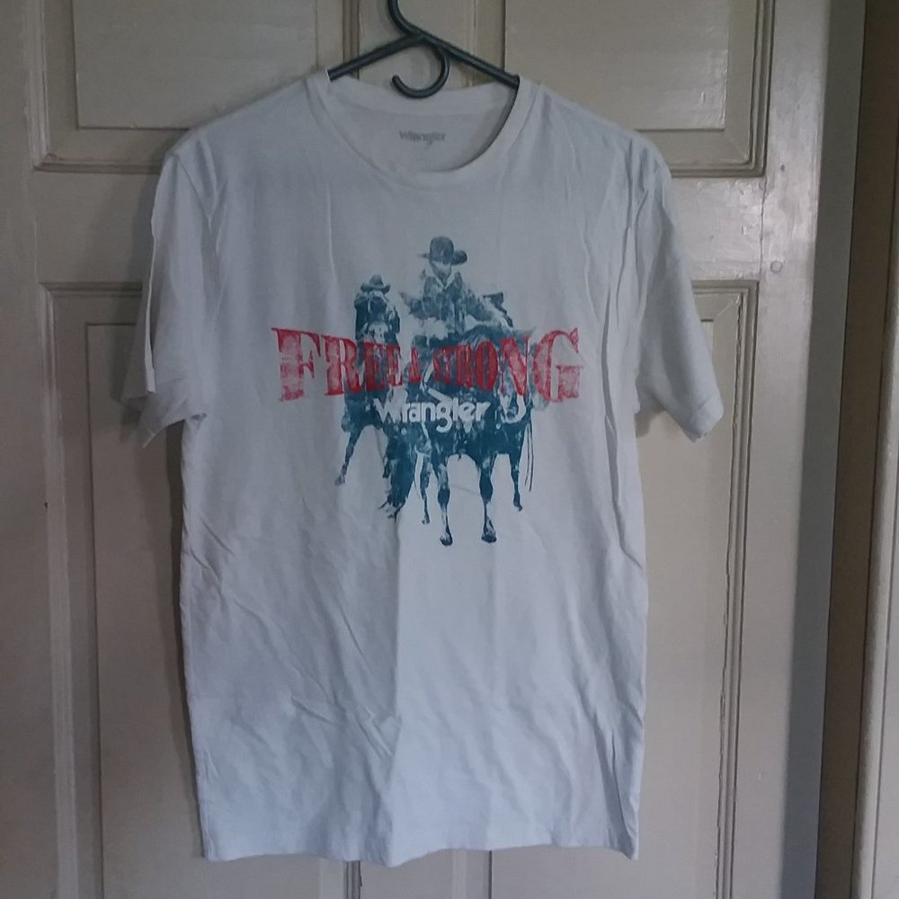 Free & Strong Wrangler Tshirt